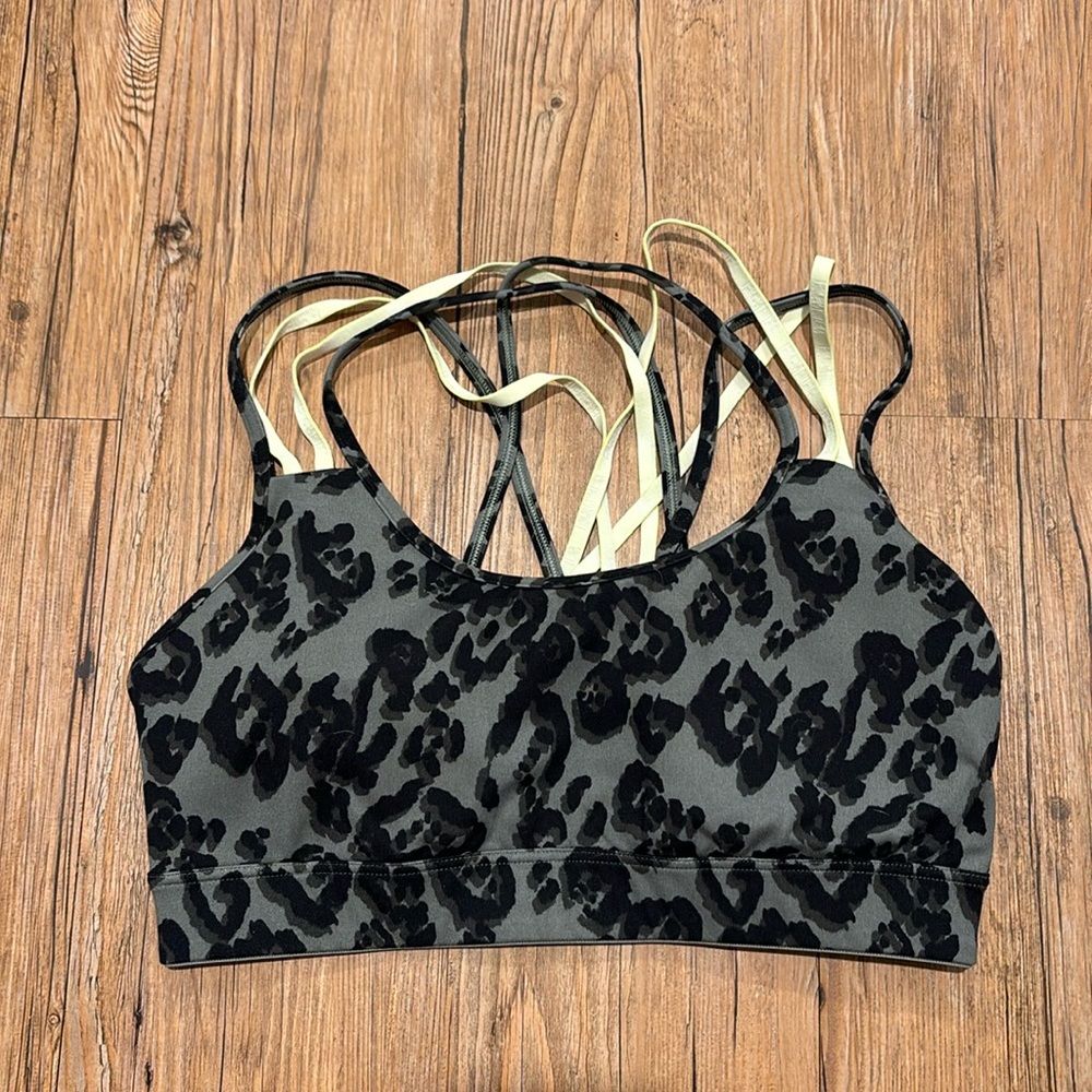 VS Sport animal print sports bra